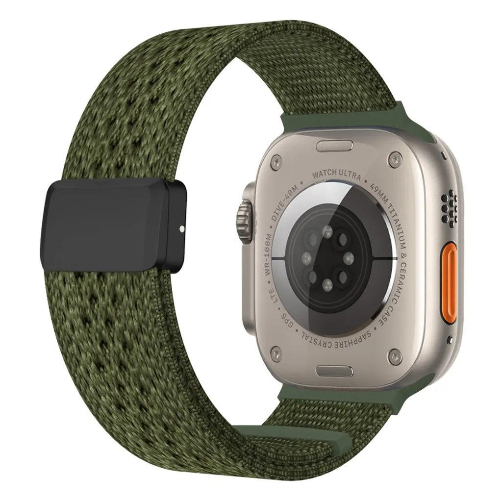 Apple Watch 42/41/40/38mm Klokkereim i nylonblonderdesign – Armégrønn v:3446716 Apple Watch 42/41/40/38mm Klokkereim i nylonblonderdesign – Armégrønn v:3446716